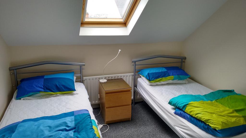 Fairman House Backpackers Bed & Breakfast Londonderry Rom bilde