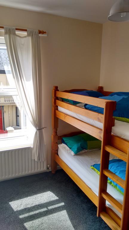Fairman House Backpackers Bed & Breakfast Londonderry Rom bilde
