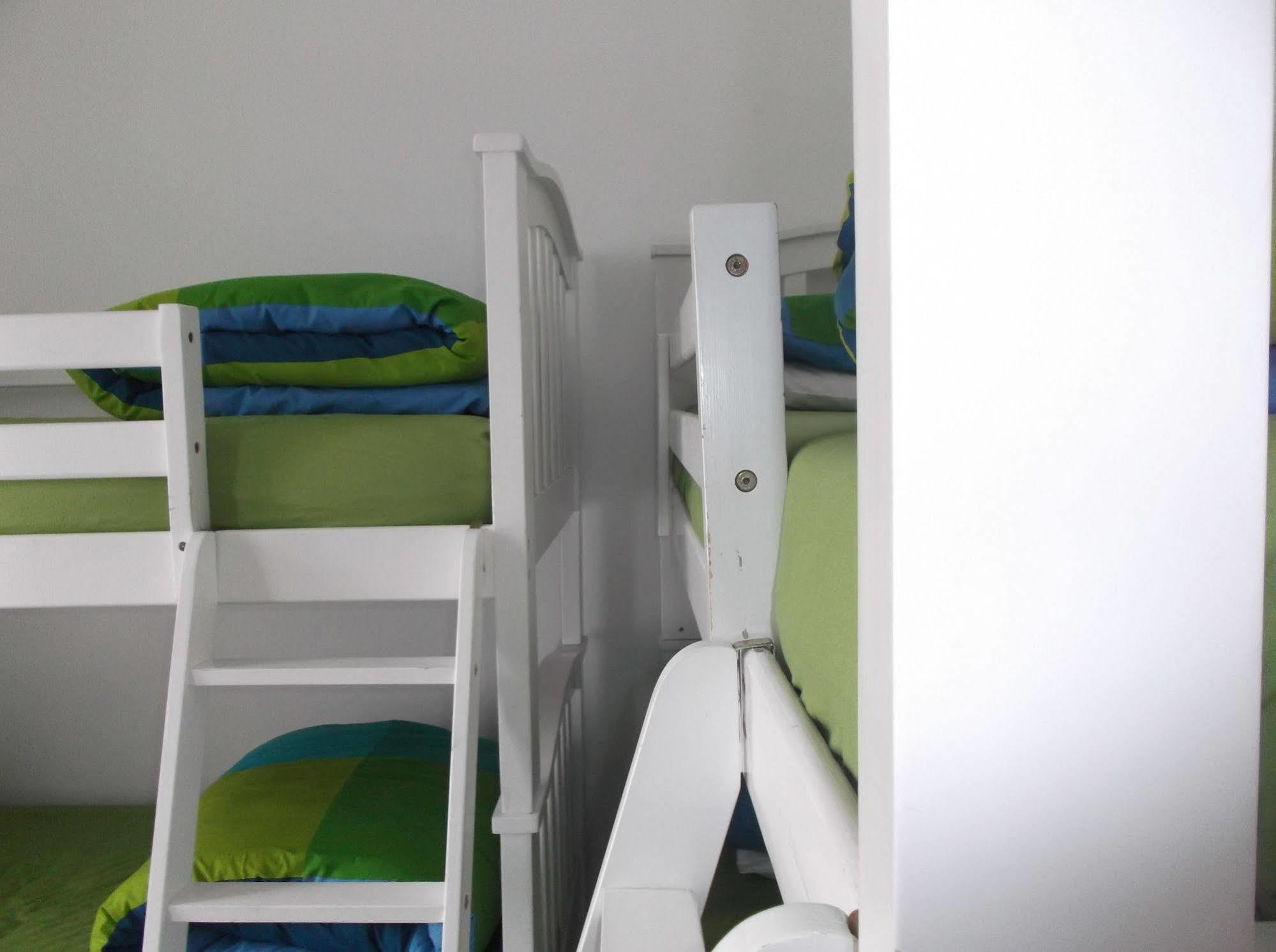 Fairman House Backpackers Bed & Breakfast Londonderry Eksteriør bilde