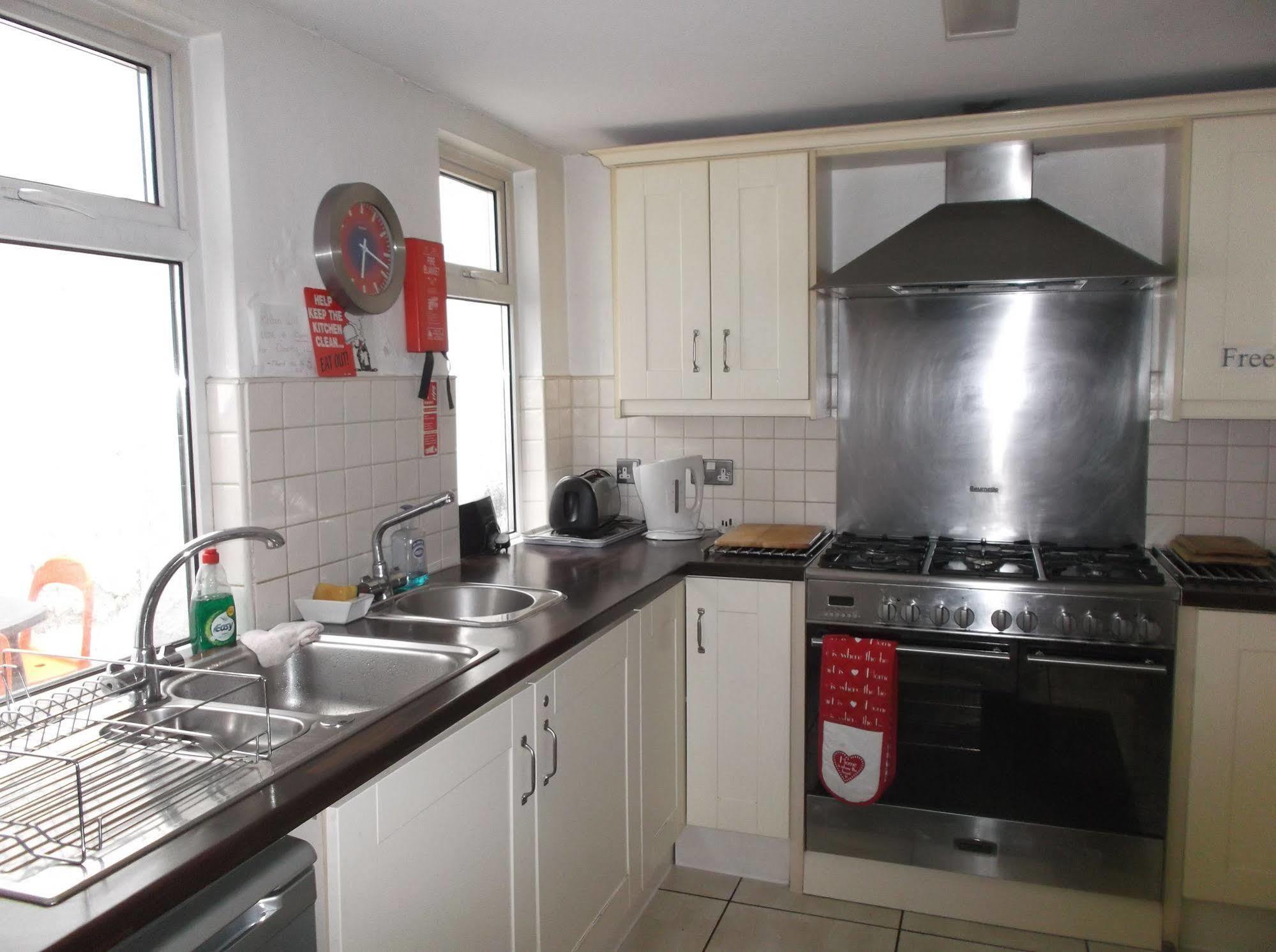 Fairman House Backpackers Bed & Breakfast Londonderry Eksteriør bilde